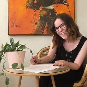 Meet your Posher, Holly